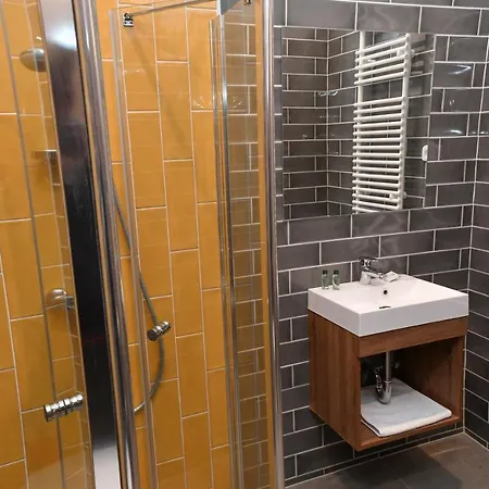 Apartment Portre